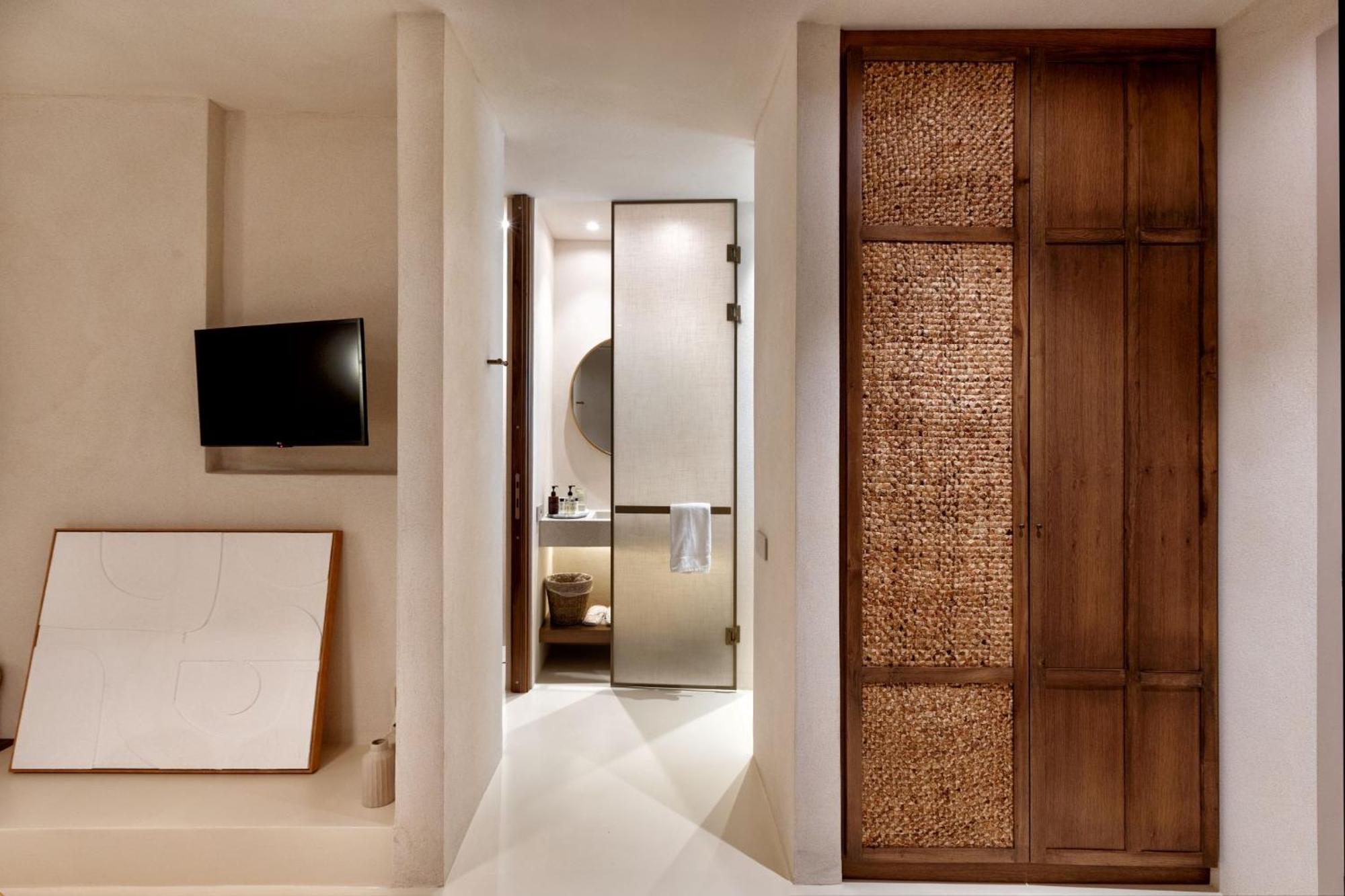 Yfes Hotell Kíthnos Exteriör bild