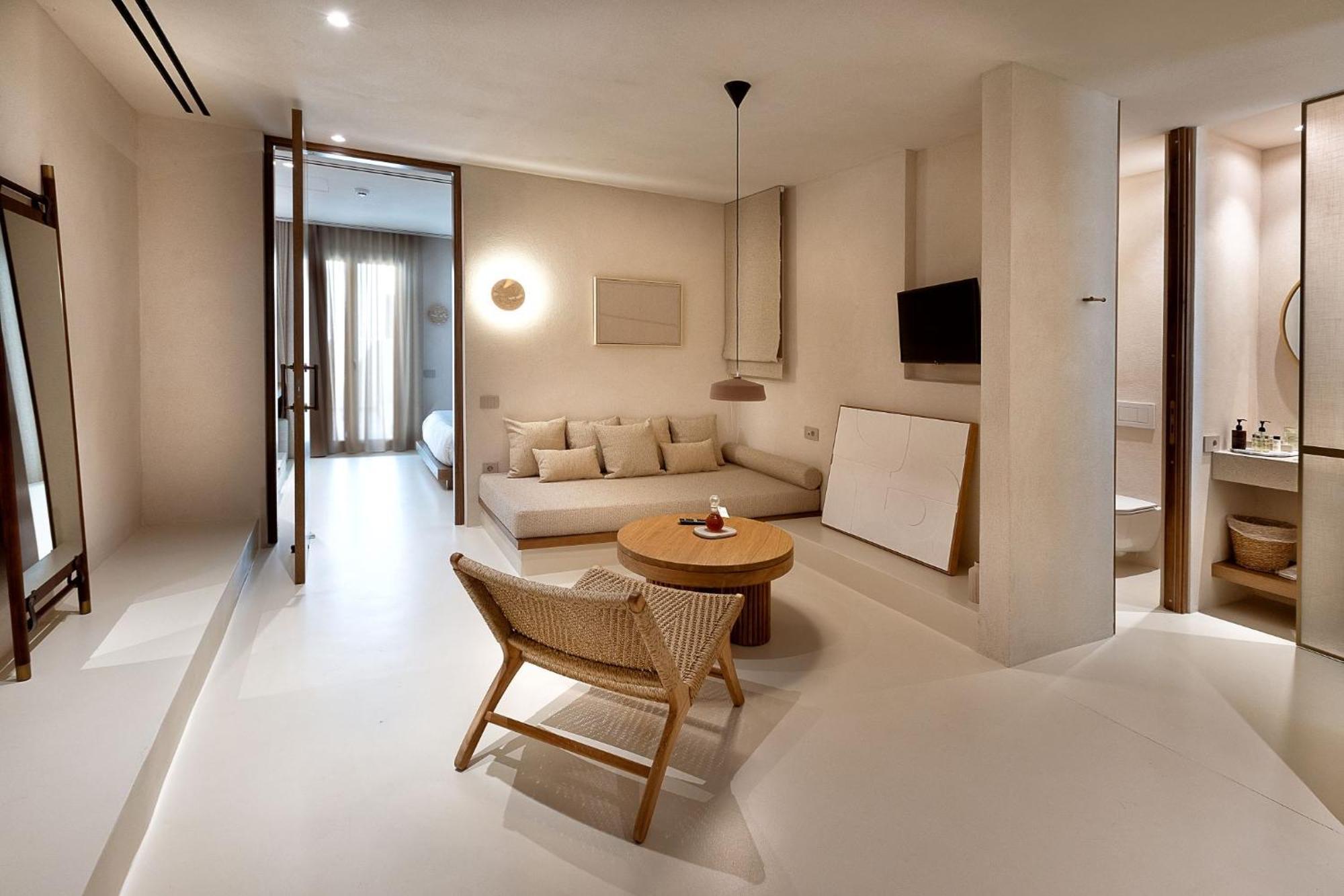 Yfes Hotell Kíthnos Exteriör bild