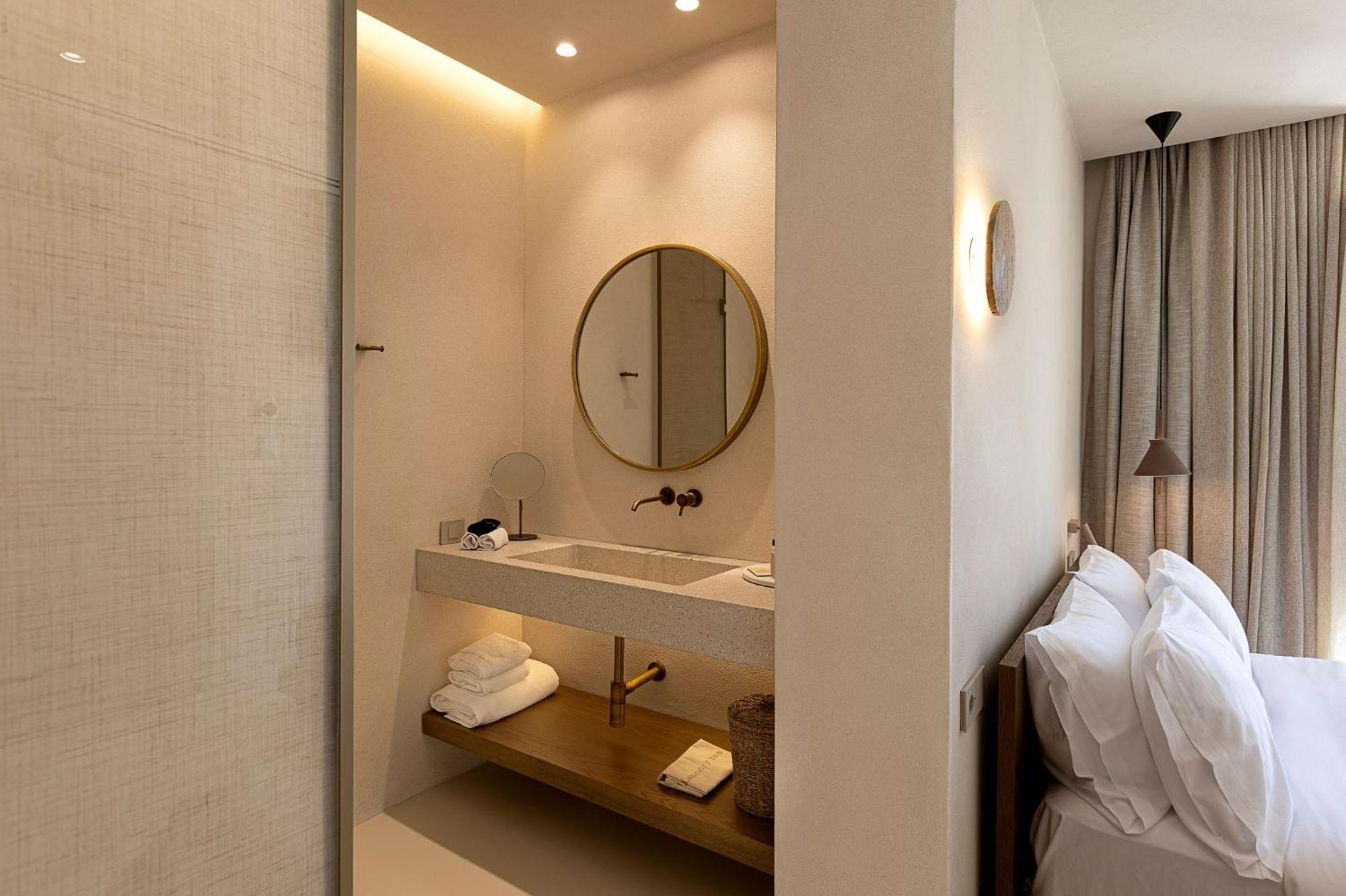 Yfes Hotell Kíthnos Exteriör bild