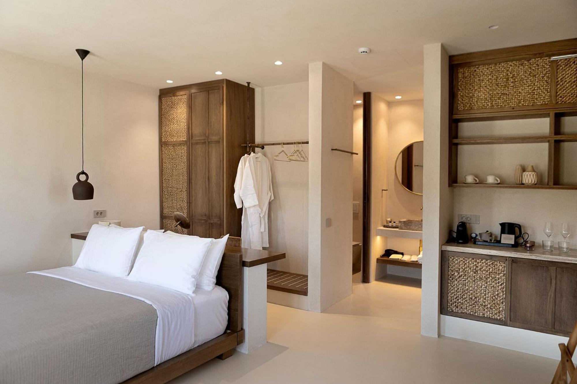 Yfes Hotell Kíthnos Exteriör bild
